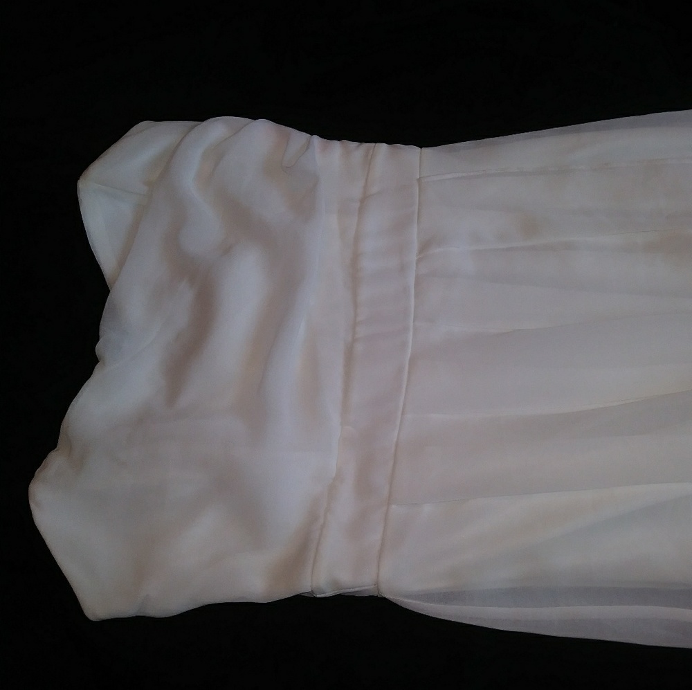 Dress - Picture 2 of 7